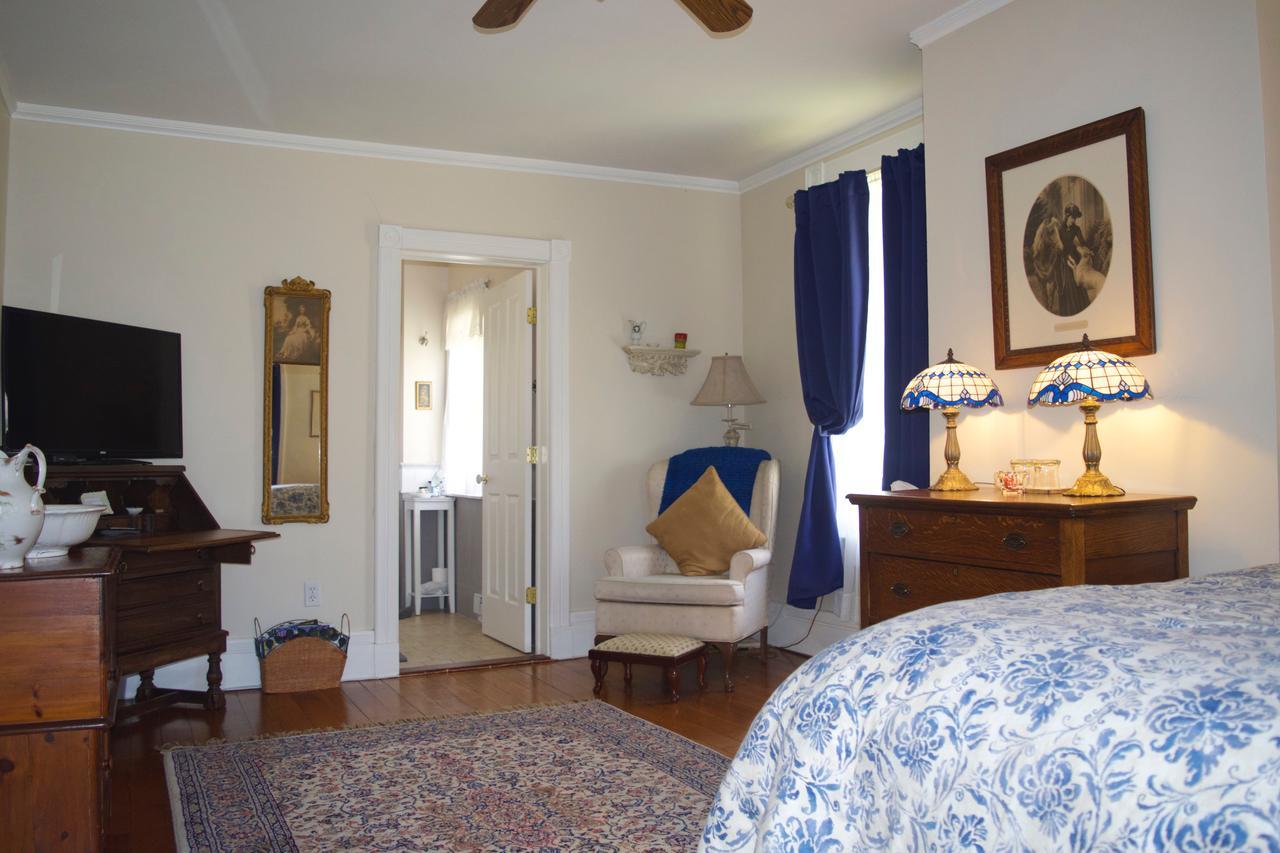 Pawling House Bed & Breakfast Exterior photo